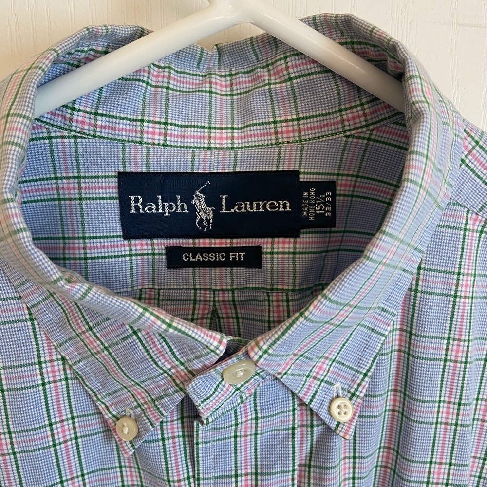 Men’s Medium Ralph Lauren Button Up Shirt.